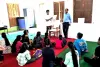 Summer Painting Workshop : बलिया में प्रशिक्षु चित्रकार सीख रहे कला की बारीकियां