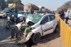 Road Accident : खड़ी बस में घुसी महाकुंभ से लौट रही श्रद्धालुओं की कार, दो की मौत