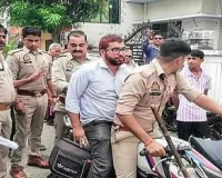 कक्षा चार की छात्रा से छेड़खानी पर महिलाओं ने प्रधानाध्यापक को पीटा, पुलिस ने किया गिरफ्तार ; बीएसए ने सस्पेंड