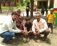 Inspirational Story of Teachers Day : पर्यावरण संरक्षण की दिशा में बलिया के शिक्षक शैलेंद्र के भागीरथ प्रयास का चार साल बेमिसाल