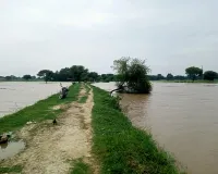 बलिया में गंगा और घाघरा की युगलबंदी से बढ़ा बाढ़ का खतरा, प्रशासन ने किया अलर्ट