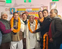 Ballia News : प्राथमिक शिक्षक संघ ने सेवानिवृत्त पदाधिकारियों को किया सम्मानित