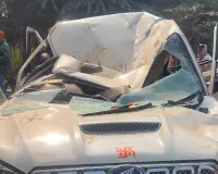 Road Accident in Ballia : बारात से लौट रही स्कार्पियो पलटी, युवक की मौत, आधा दर्जन रेफर