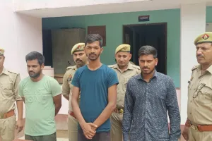 बलिया पुलिस को मिली सफलता : युवक को गोली मारने वाले तीन बदमाश गिरफ्तार, तमंचा-कारतूस बरामद