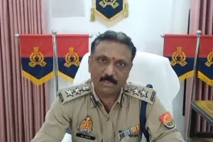 बलिया एसपी ने किया बड़ा विभागीय फेरबदल : बदला 9 पुलिस चौकी इंचार्ज समेत 19 उप निरीक्षकों का कार्यक्षेत्र 