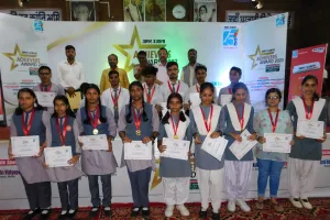 मन:स्थली एजुकेशन सेंटर रेवती के 20 बच्चों को मिला Achievers Award, स्कूल में खुशी की लहर