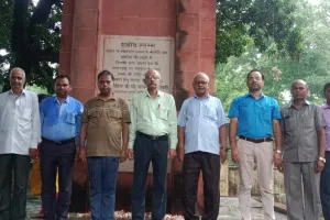 डीएवी इंटर कालेज में अगस्त क्रांति कार्यक्रम का शुभारम्भ कर प्रबंधक ने दिये यह संदेश