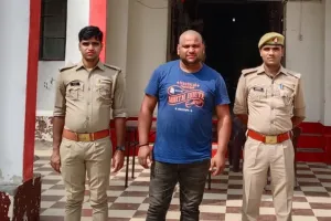 Ballia पुलिस को वाराणसी में मिली सफलता, बड़ा जगलर गिरफ्तार