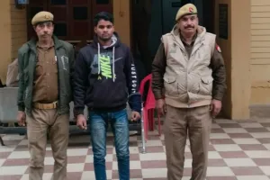 अपहरण कर नाबालिग लड़की से दुष्कर्म : बलिया पुलिस के हत्थे चढ़ा 15 हजार का ईनामियां