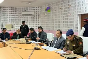 पुलिस भर्ती परीक्षा 2024 : बलिया में डीएम ने जिम्मेदारों को किया अलर्ट, बोले...