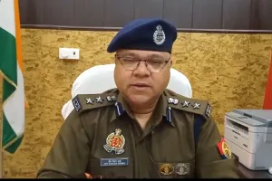 यूपी पुलिस भर्ती की परीक्षा में सेंधमारी की कोशिश नाकाम, बलिया में लैब टेक्नीशियन तथा कांस्टेबल समेत 14 गिरफ्तार