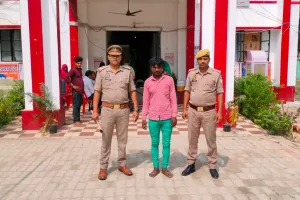 प्रेम-प्रसंग में ऑनर किलिंग : बलिया पुलिस के हत्थे चढ़ा मृतका का भाई, दो पहले से है जेल में