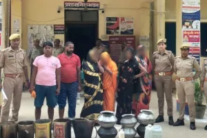 Ballia News : पुलिस कस्टडी से महिला कैदी फरार, छानबीन में जुटी पुलिस