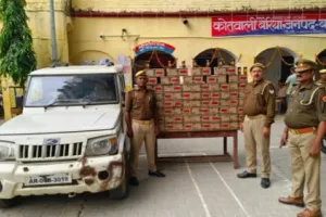 बलिया पुलिस ने पकड़ी शराब की दो बड़ी खेप, दो गिरफ्तार ; 6 पर मुकदमा