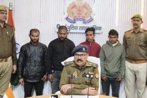 बलिया पुलिस को रेलवे क्रांसिंग पर मिली बड़ी सफलता, एसपी ने किया खुलासा